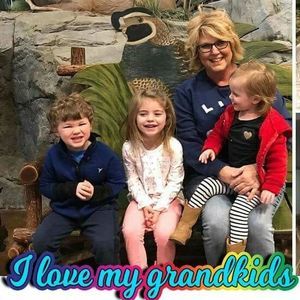 Meet your Posher, Tonya